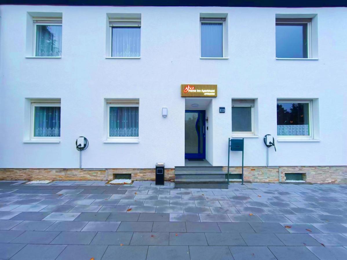 Home Inn Hotel Dormagen Exterior photo